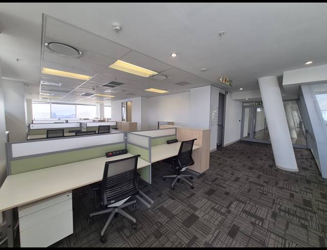 1,600M² OFFICE TO LET IN SANDTON CENTRAL